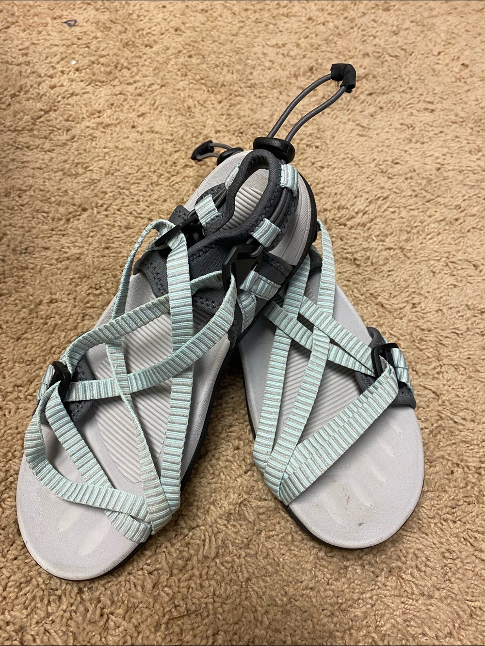 MEGNYA Mint Green and Gray Strappy Outdoor Sandals